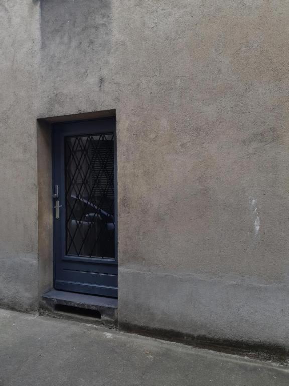 Rnb Locations Vichy Apartman Szoba fotó